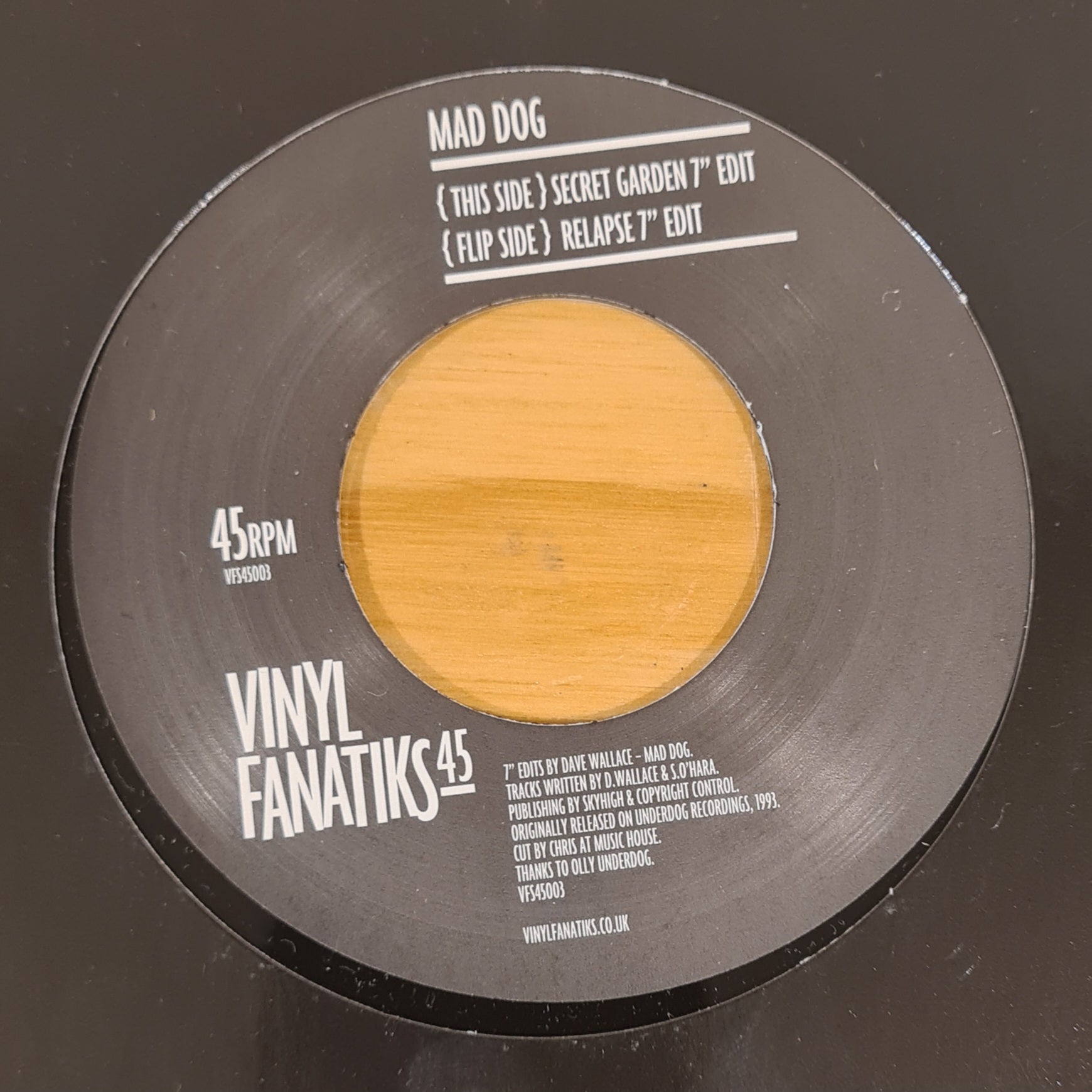 VINYL FANATIKS 45 PACK - 003/004 + 7" ADAPTER - Last 3