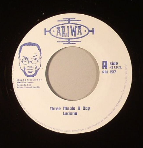 LUCIANO / MAD PROFESSOR - Three Meals A Day - Ariwa Sounds - 7" Last 1