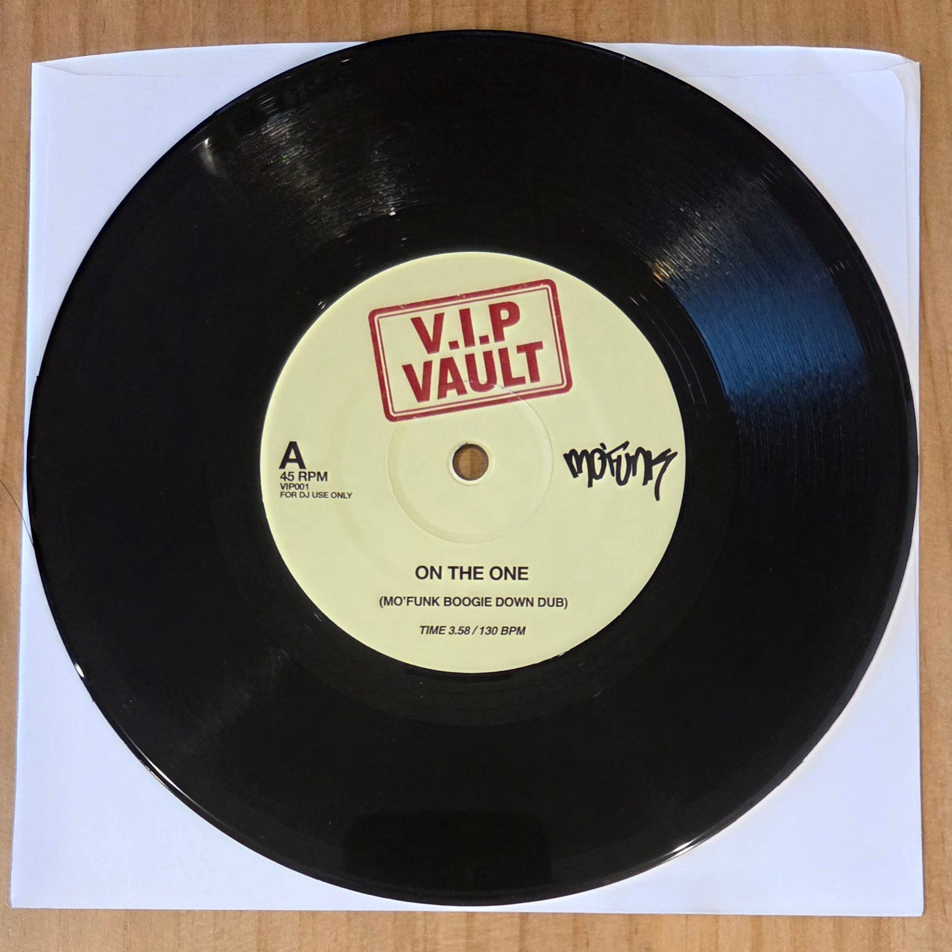 Mo’funk - On The One / You Give Me Something - VIP VAULT - 7"