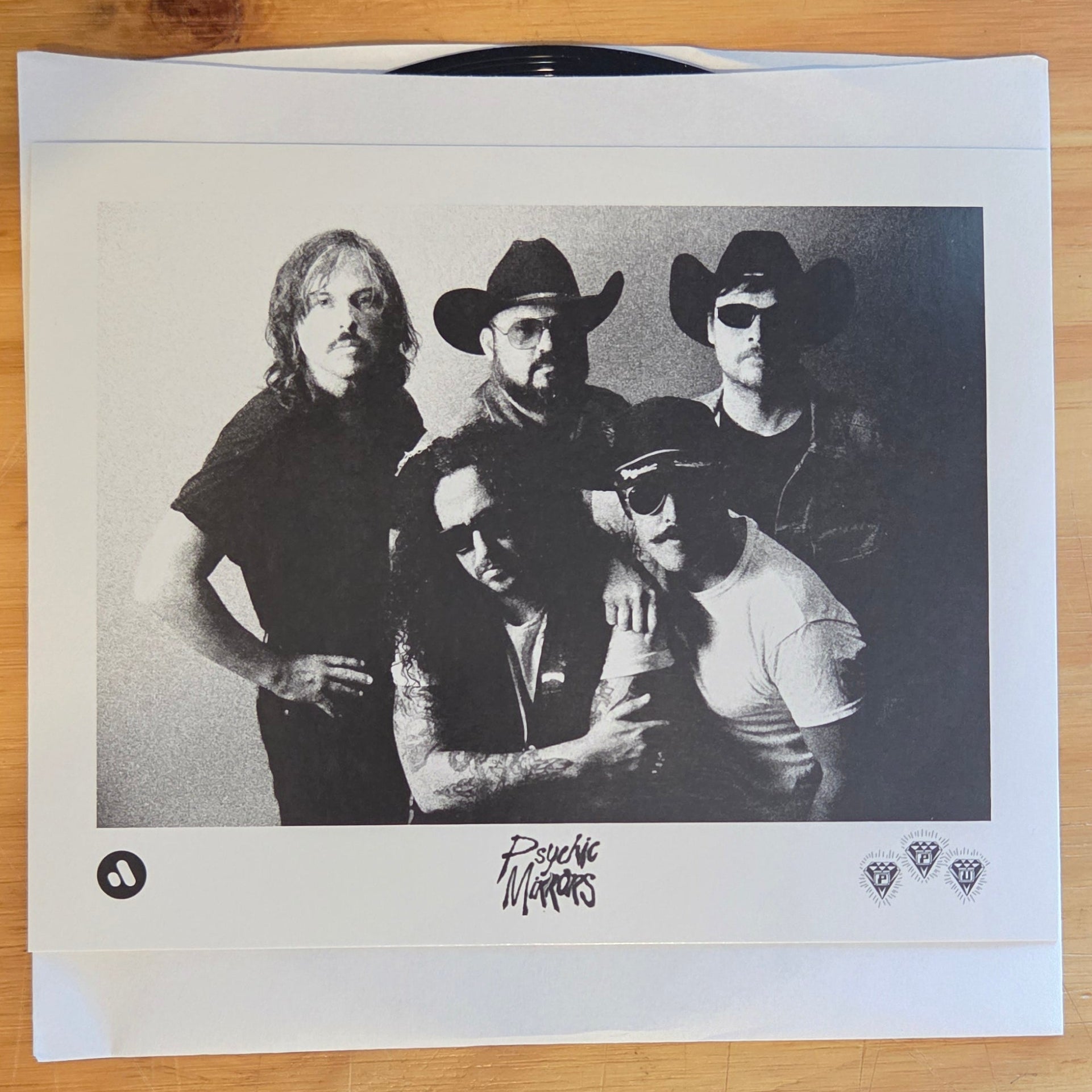 PSYCHIC MIRRORS - Island Girl / Shock Treatment - 7" Last 1
